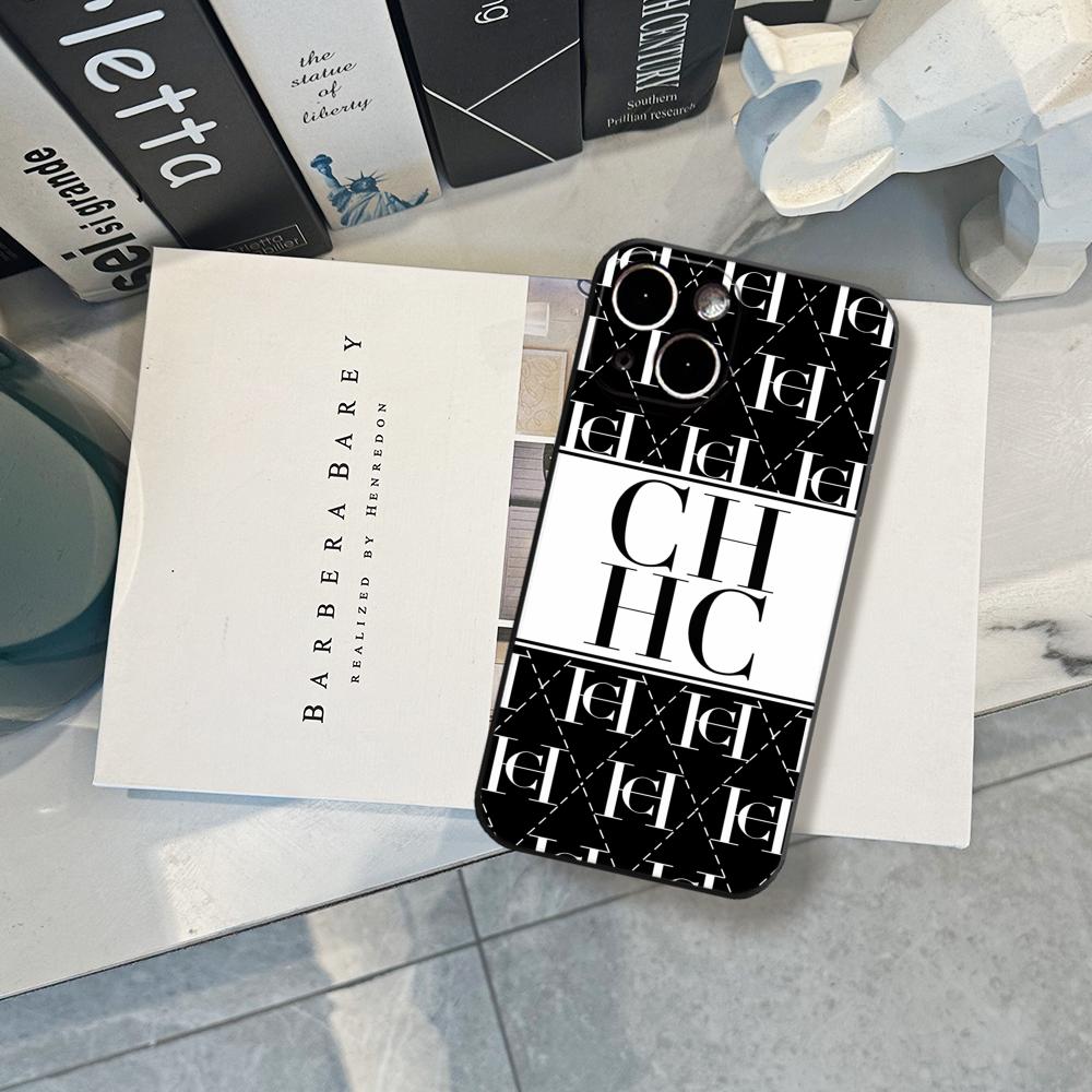 C-CarolinaS Fashion H-HerreraS - đánh giá và giá Phone Cases Trendy